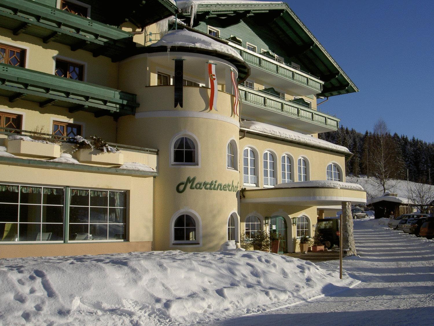 Wohlfuehlresort Und Feriengut Martinerhof Sankt Martin am Tennengebirge Luaran gambar