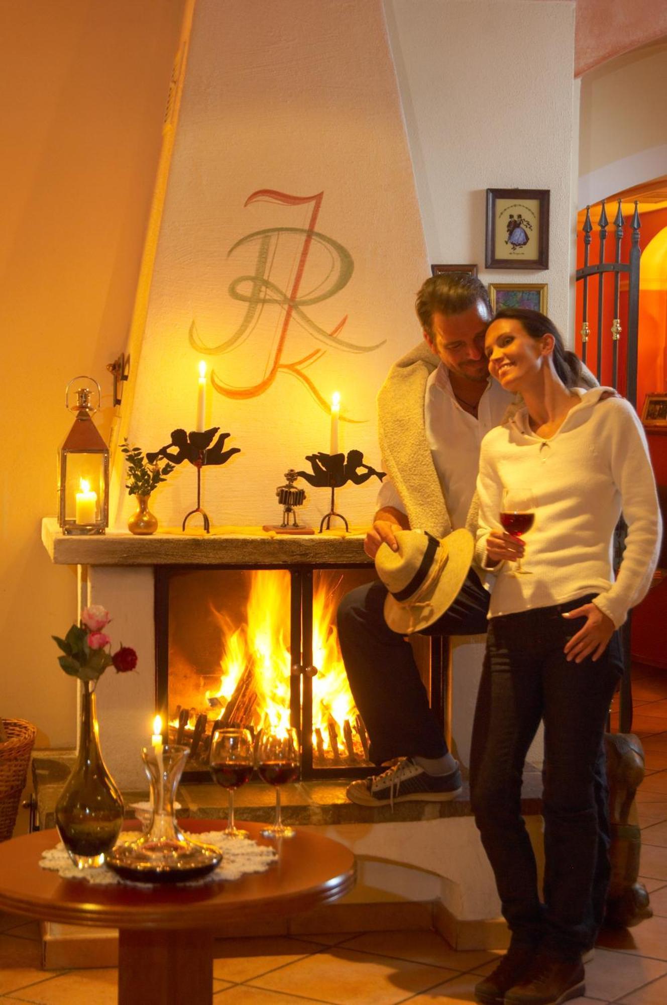 Wohlfuehlresort Und Feriengut Martinerhof Sankt Martin am Tennengebirge Luaran gambar