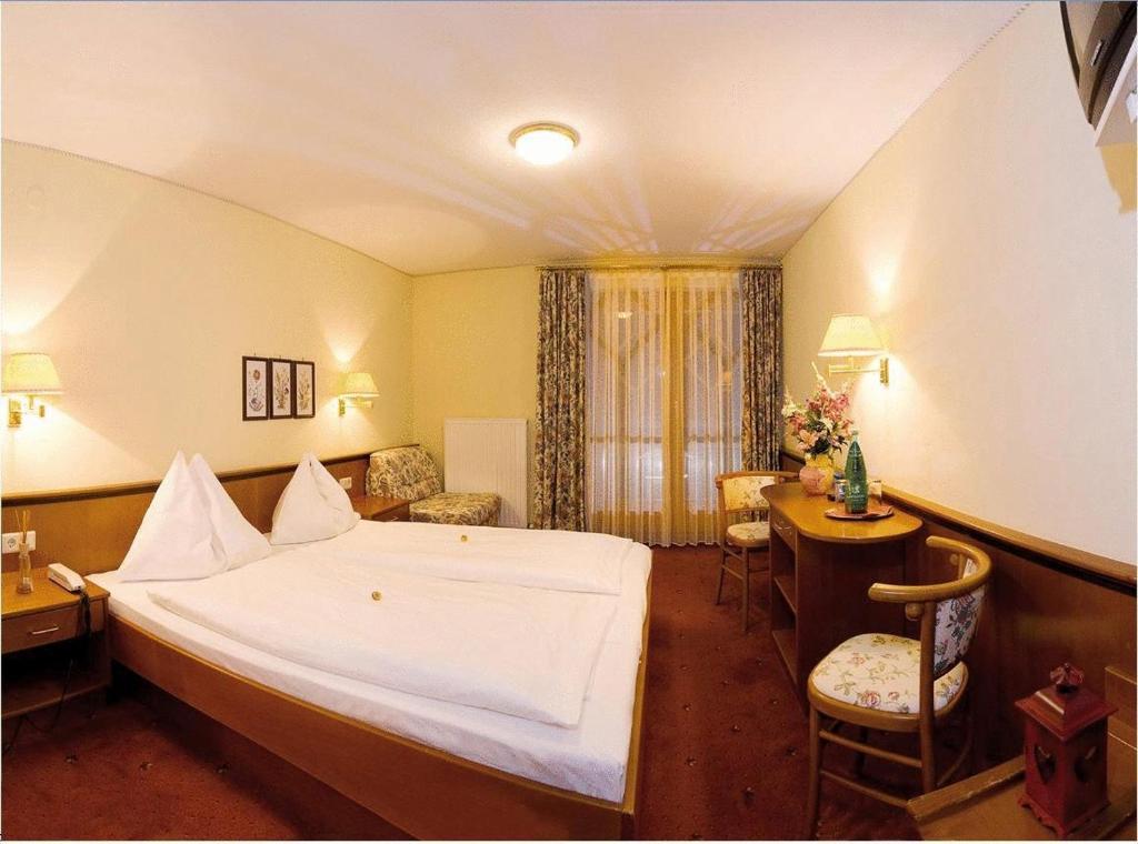 Wohlfuehlresort Und Feriengut Martinerhof Sankt Martin am Tennengebirge Luaran gambar