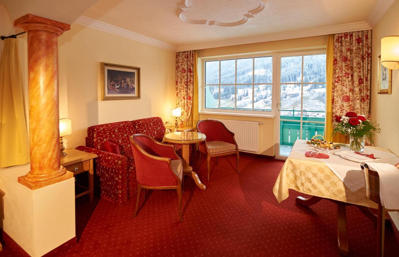 Wohlfuehlresort Und Feriengut Martinerhof Sankt Martin am Tennengebirge Luaran gambar