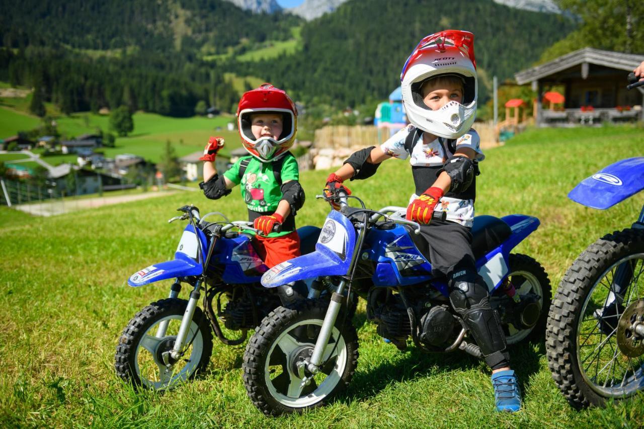 Wohlfuehlresort Und Feriengut Martinerhof Sankt Martin am Tennengebirge Luaran gambar